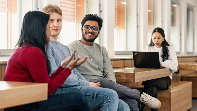 Studierende an der Universität Vaasa