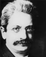 Adolf Hurwitz began his mathematics studies in 1877 at the "Königlich Bayerische Technische Hochschule" in Munich.